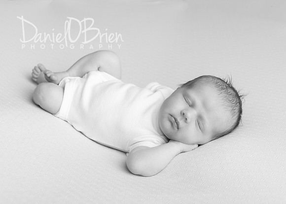 Aine0702016
