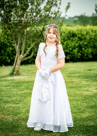 Clodagh Communion 9198011