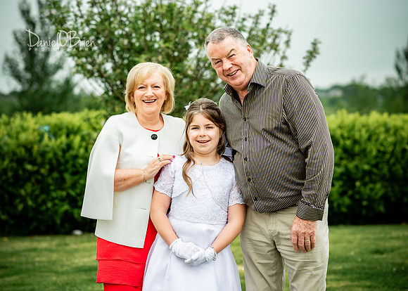 Clodagh Communion 9288055