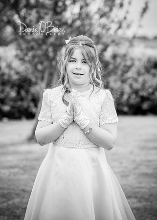 Clodagh Communion 9249038