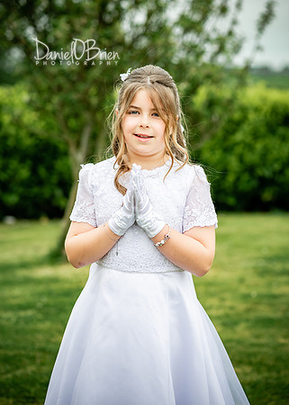 Clodagh Communion 9249037