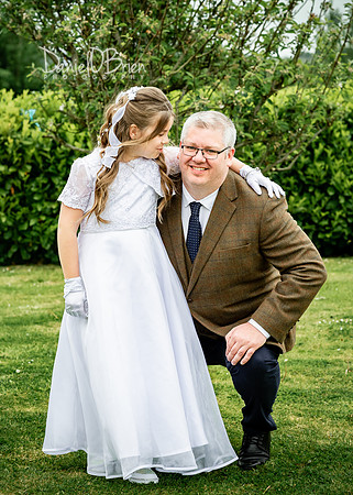 Clodagh Communion 9448107