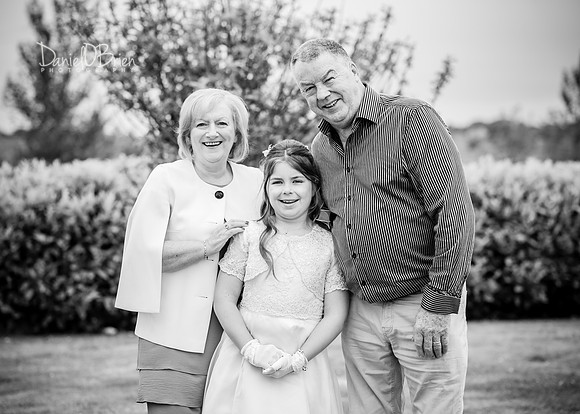 Clodagh Communion 9288056