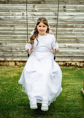 Clodagh Communion 9554153