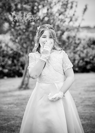 Clodagh Communion 9242034
