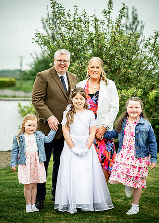 Clodagh Communion 9545151
