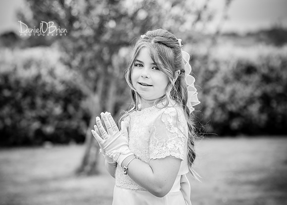 Clodagh Communion 9266046
