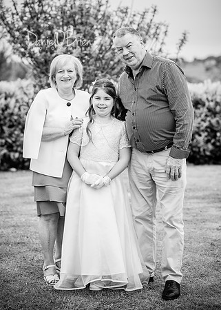 Clodagh Communion 9281054