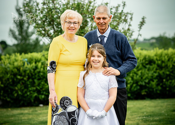 Clodagh Communion 9307063