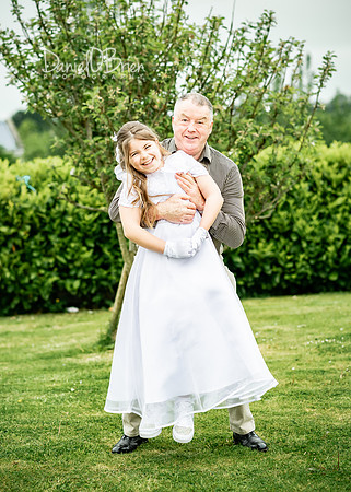 Clodagh Communion 9360079