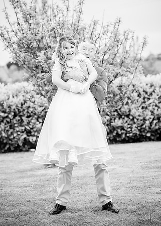 Clodagh Communion 9363082