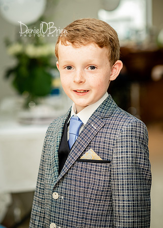 Sarah Communion 6559007
