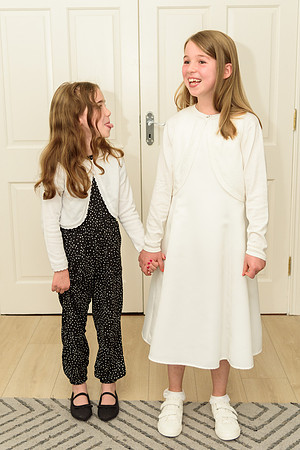 Hillary Communion 4963027