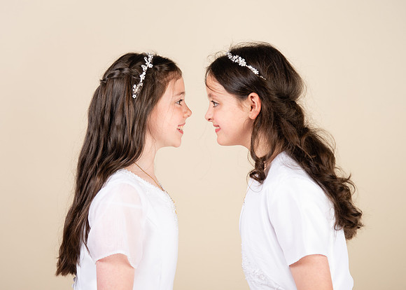 Sarah & Lucia Communion 6468021