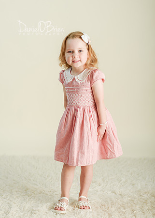 Laura 4557009