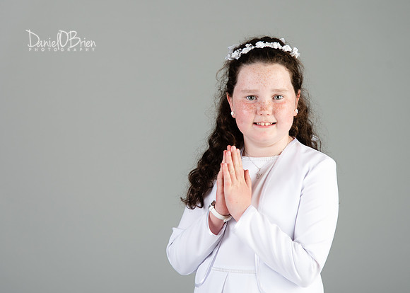 Cara Communion 0006009
