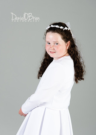 Cara Communion 0016013