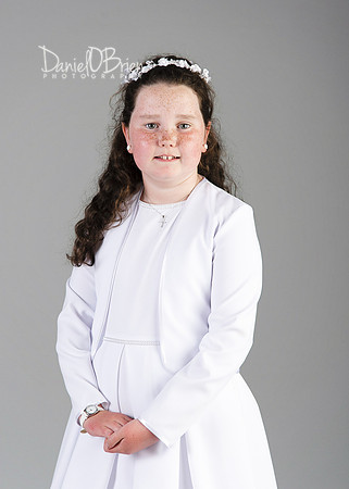 Cara Communion 0004007