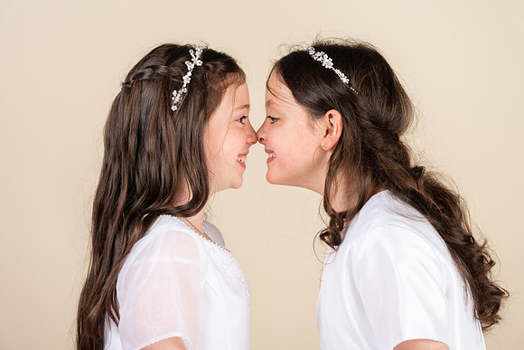 Sarah & Lucia Communion 6470023