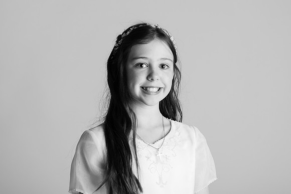 Sarah & Lucia Communion 6417002