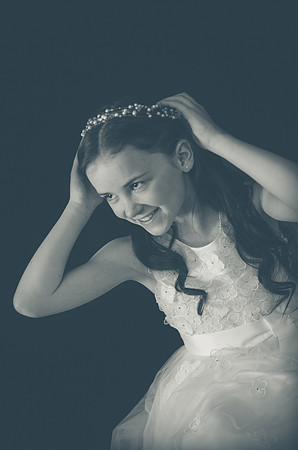 communion-girl