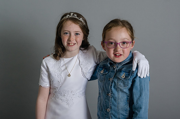 Mia Communion4977023