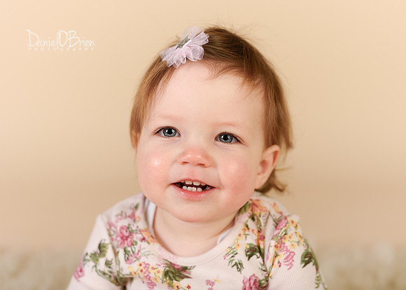 Angela 7455007