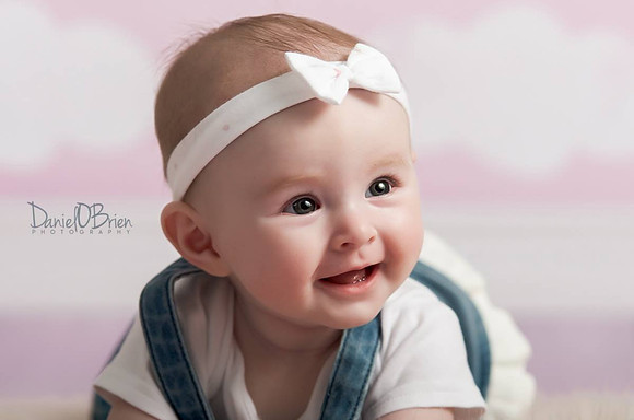 cute-baby-with-bow-headband