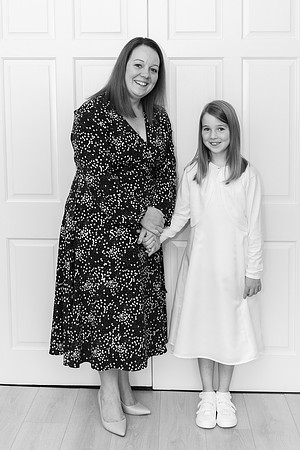 Hillary Communion 4943018