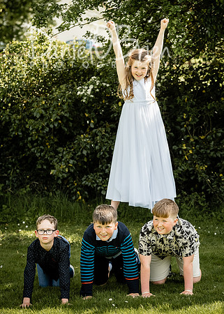 Fiona Kelly Communion 6347169