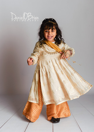Aryan 8844037