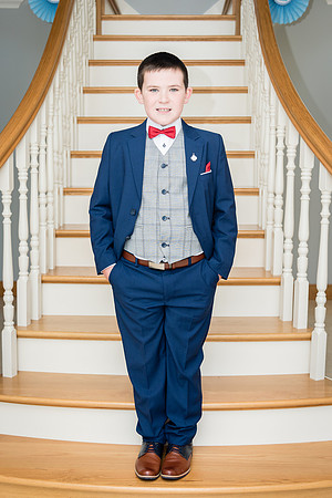 Boy-with-his-hands-in-his-pockets