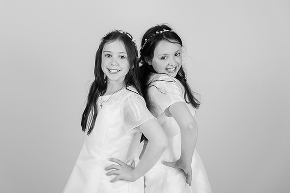 Sarah & Lucia Communion 6461018