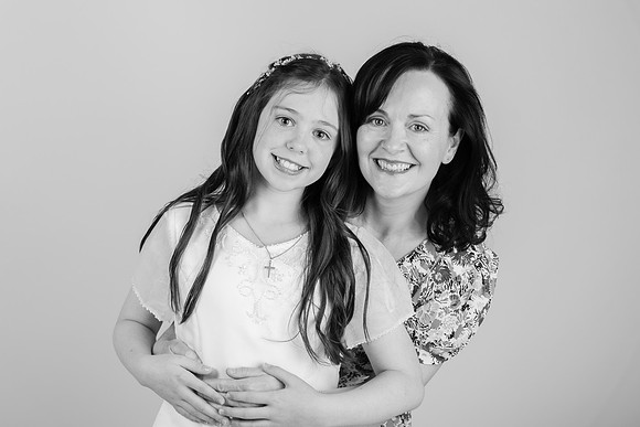 Sarah & Lucia Communion 6484028
