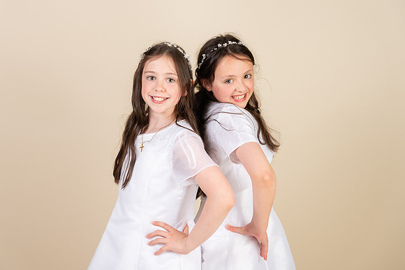 Sarah & Lucia Communion 6461017