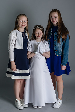 Mia Communion4943005