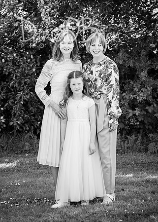 Fiona Kelly Communion 6322158
