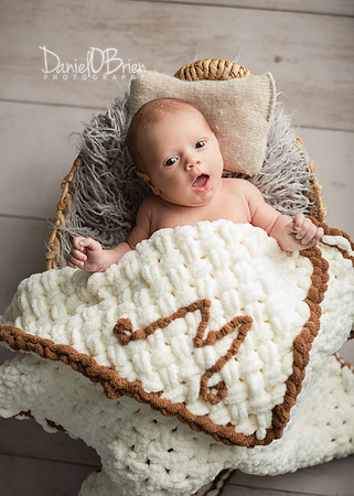 Mateo 1802057