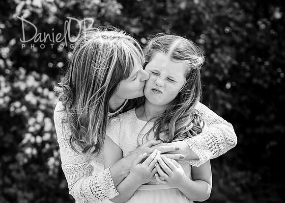 Fiona Kelly Communion 6189096