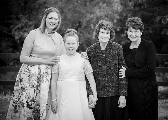 Leah Communion4570054