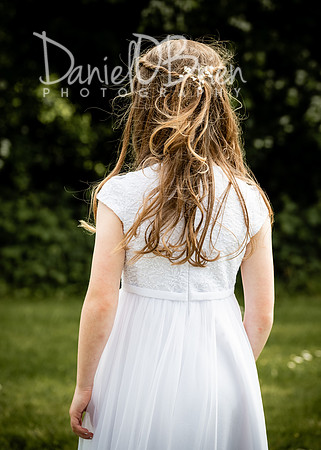 Fiona Kelly Communion 6059025