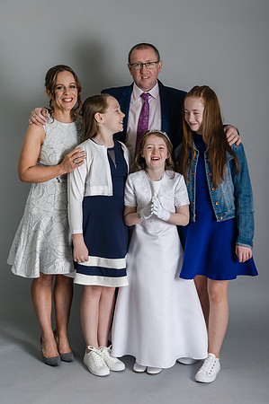 Mia Communion4955010