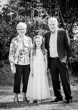 Fiona Kelly Communion 6304150