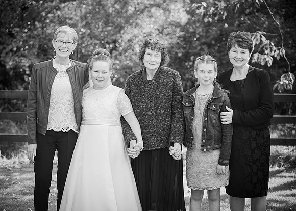 Leah Communion4558050