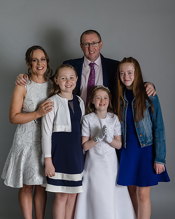 Mia Communion4956011