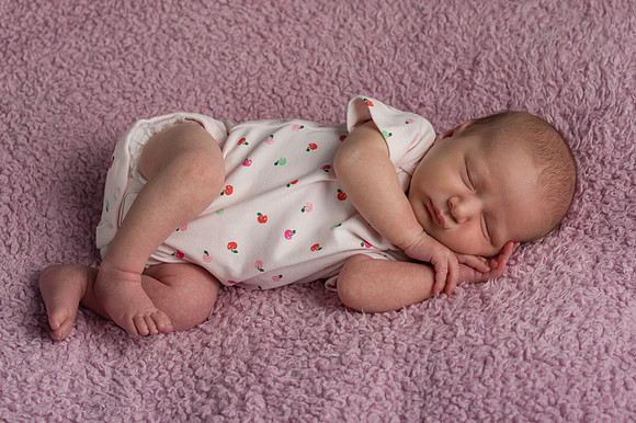 Hollie3053012