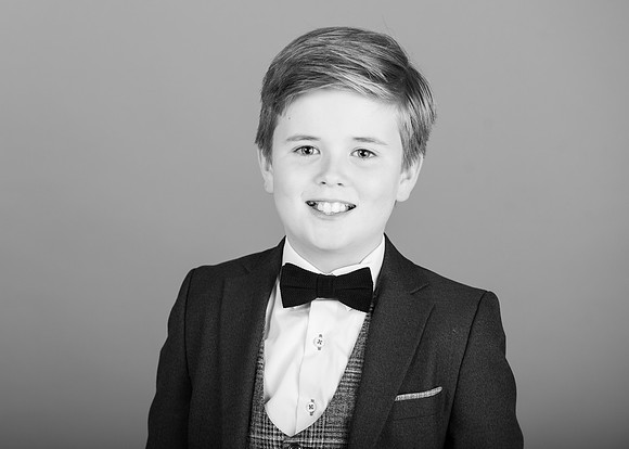 Adam2811024
